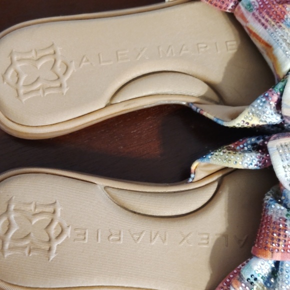 Alex Marie Sandals Flats Rhinestone Bow Size 6.5 - Picture 2 of 16